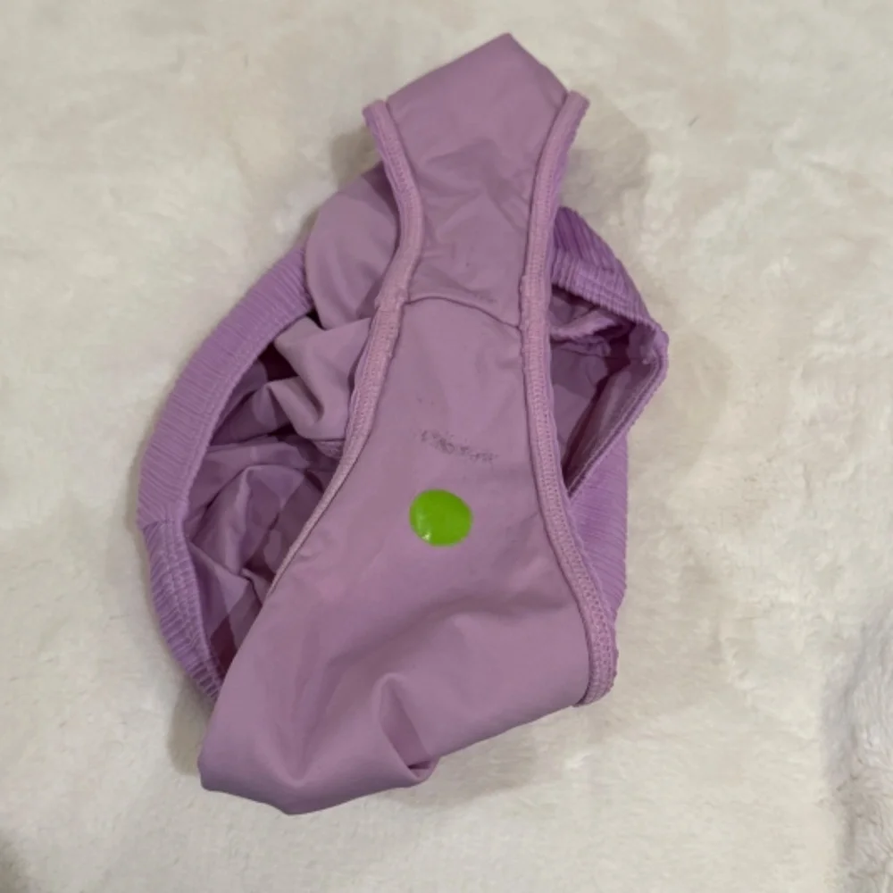 Frankies Bikinis new without